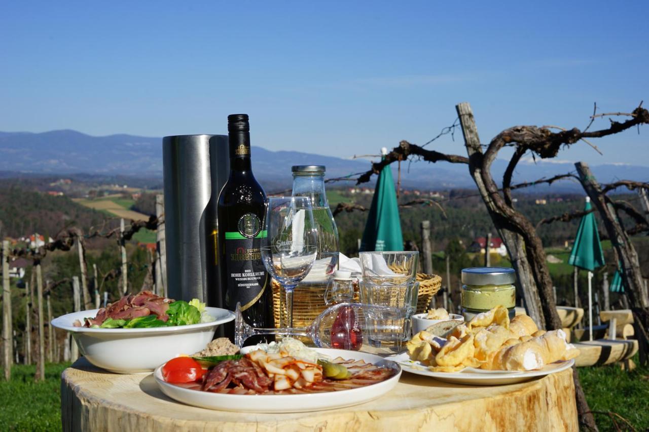 Weingut Buschenschank Schneiderannerl Gleinstatten ภายนอก รูปภาพ